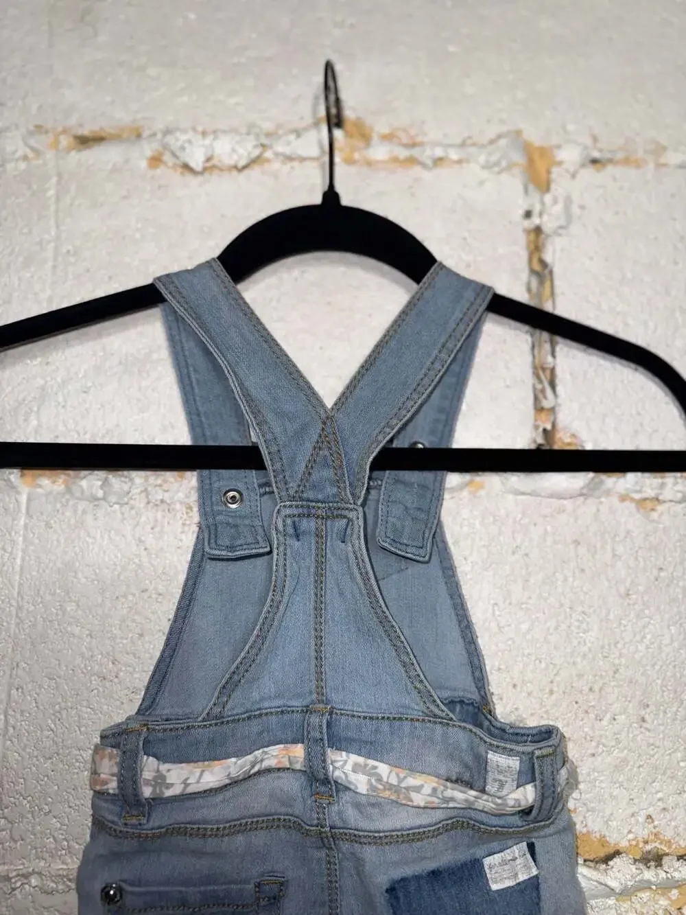 7 For All Mankind Toddler Girls Denim Shortalls with Floral Belt, Size 24M